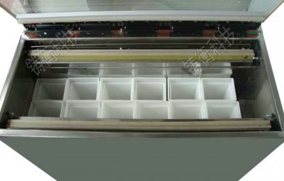 �Ϻ����~��հ��b�C(j��)�S�ރr��