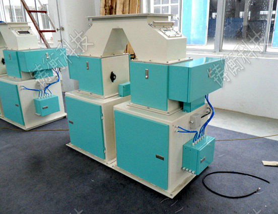 ���Ϸ��b�C